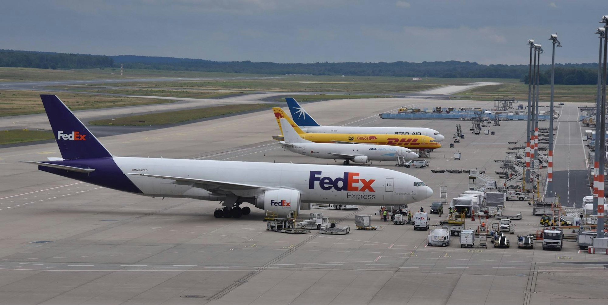 Flugzeuge Fedex Köln Bonn