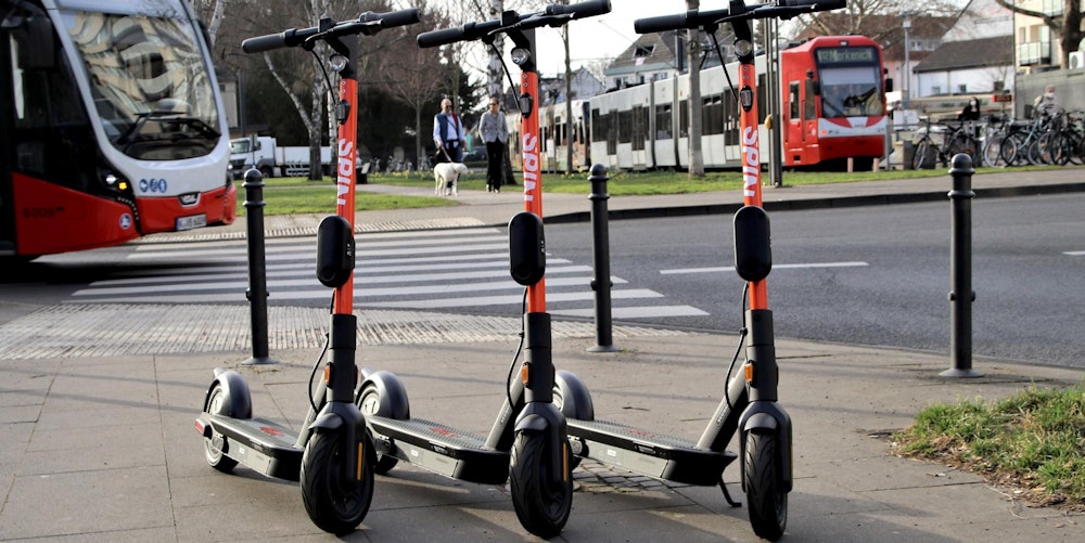 Die E-Scooter sollen helfen, den innerstädtischen Verkehr zu reduzieren.