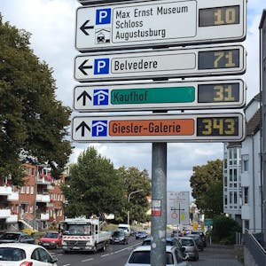Brühl_parkleitsystem