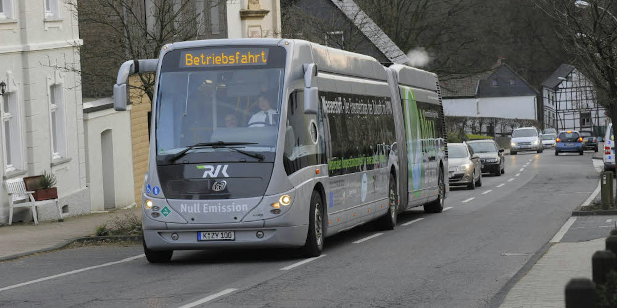 Wasserstoffbusse sollen vom kommenden Jahr an im Rheinisch-Bergischen Kreis fahren.