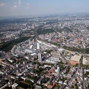 Mega-Projekt: Auf einer Fläche von rund 161 Fußballfeldern will die Stadt Köln das neue Quartier „Parkstadt Süd“ entwickeln. Doch der Verwaltung fehlt nun plötzlich die Satzung und damit das Zugriffsrecht auf Grundstücke sowie Miet- und Pachtverträge.