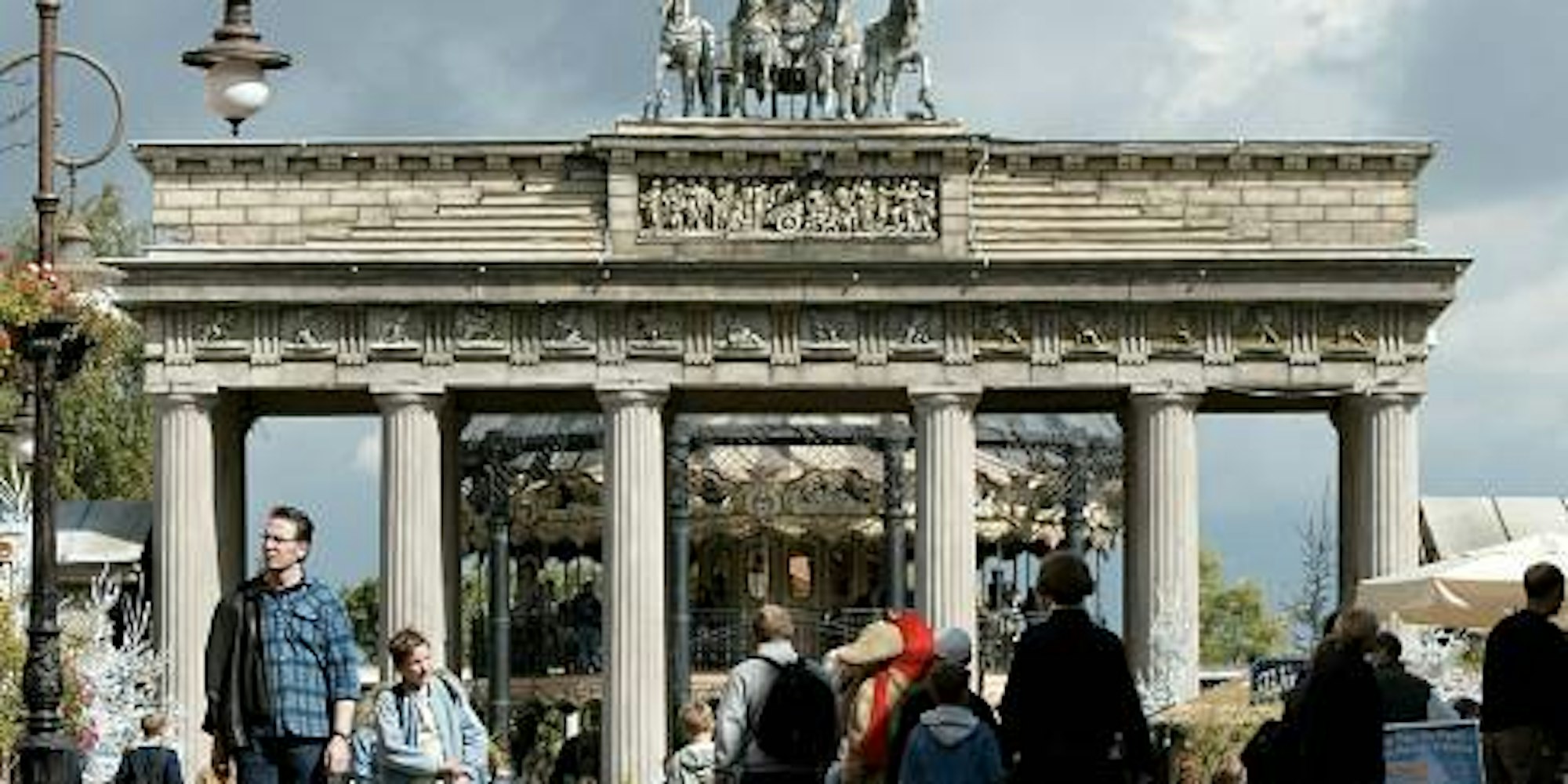 Das Brandenburger Tor im Phantasialand war 38 Jahre lang ein echtes Wahrzeichen im Phantasialand.