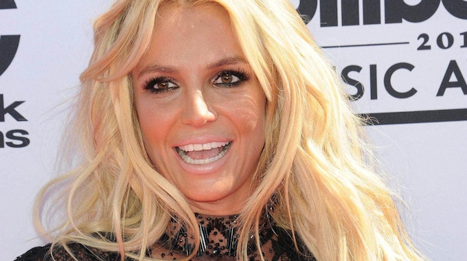 Britney Spears schwarz