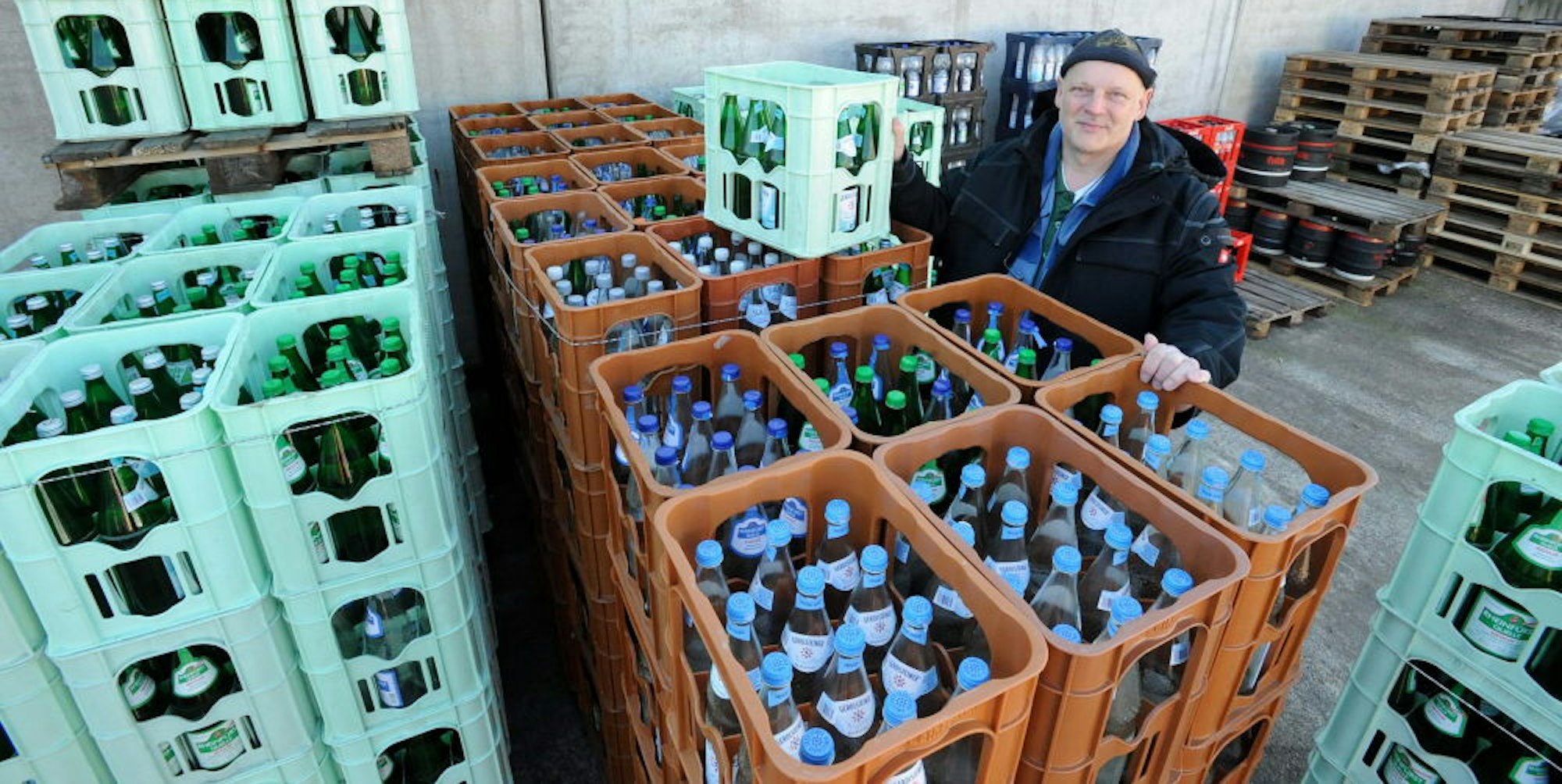 Das Lager im Getränkehandel von Michael Armbruster in der Fixheide ist weiterhin gut gefüllt.