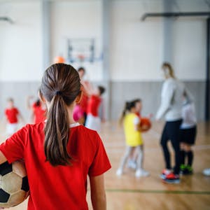 Auch in Sportvereinen sind Konzepte zum Kinderschutz nötig.