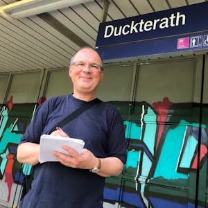 Recherchen für das neue Buch führten Autor Oliver Buslau auch zum Bahnhof Duckterath.