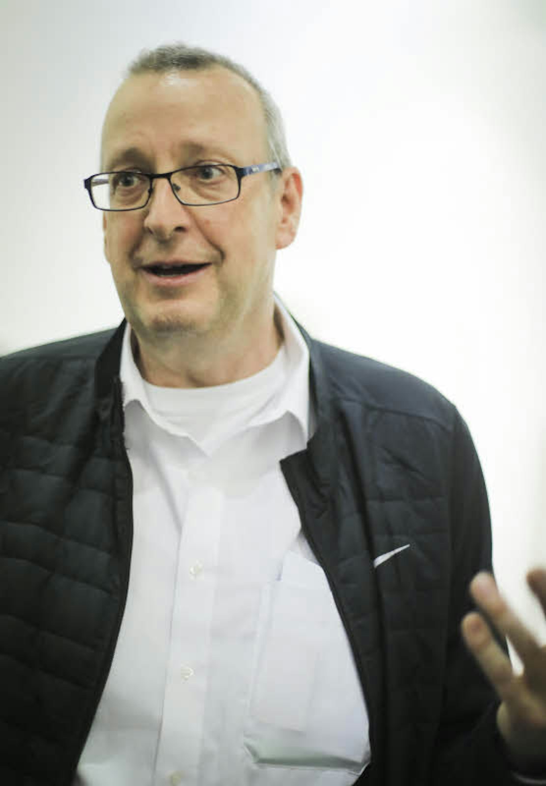 Dirk Kästel, Gründer des Vereins „Kunst hilft geben“