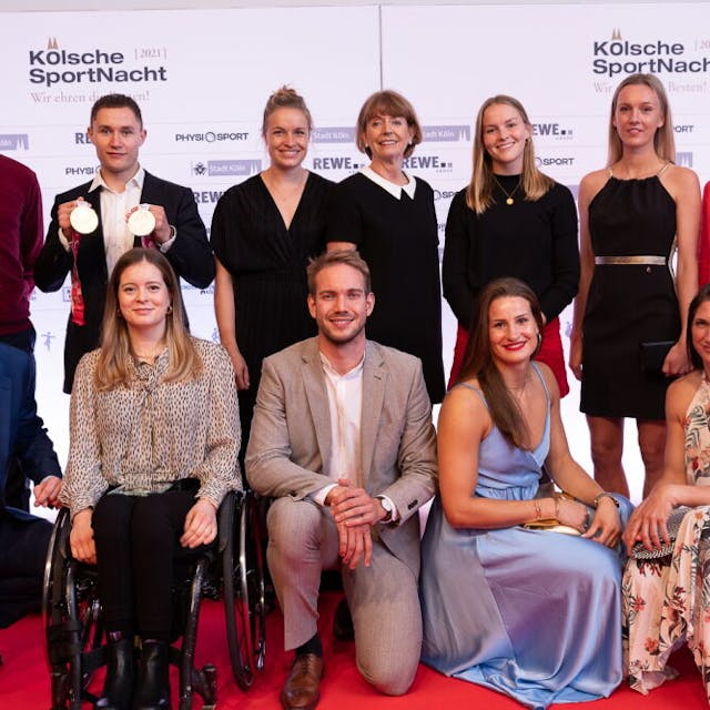 OB Henriette Reker und die Olympia- und Paralympics-Teilnehmerinnen und -Teilnehmer aus Köln