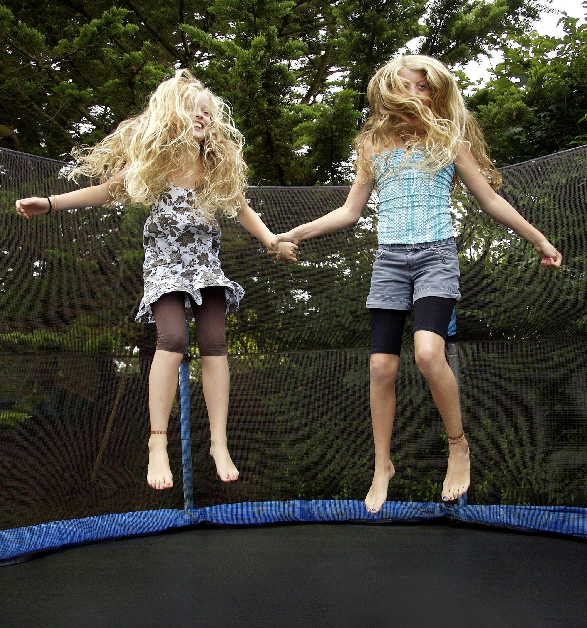imago science photo library trampolin glück kinder