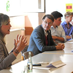 Engagiert, eloquent: Nyke Slawik in der Runde mit Karl Lauterbach, Carlo Hörmandinger und Beate Hane-Knoll (von links).