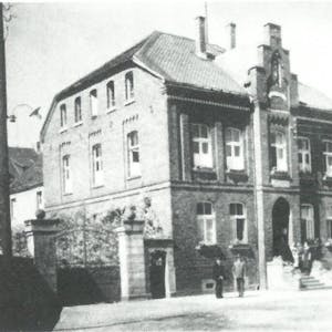 Das Bergheimer Maria-Hilf-Krankenhaus in den 1920er-Jahren.