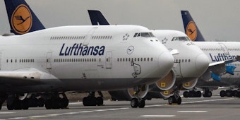 Lufthansa 040822