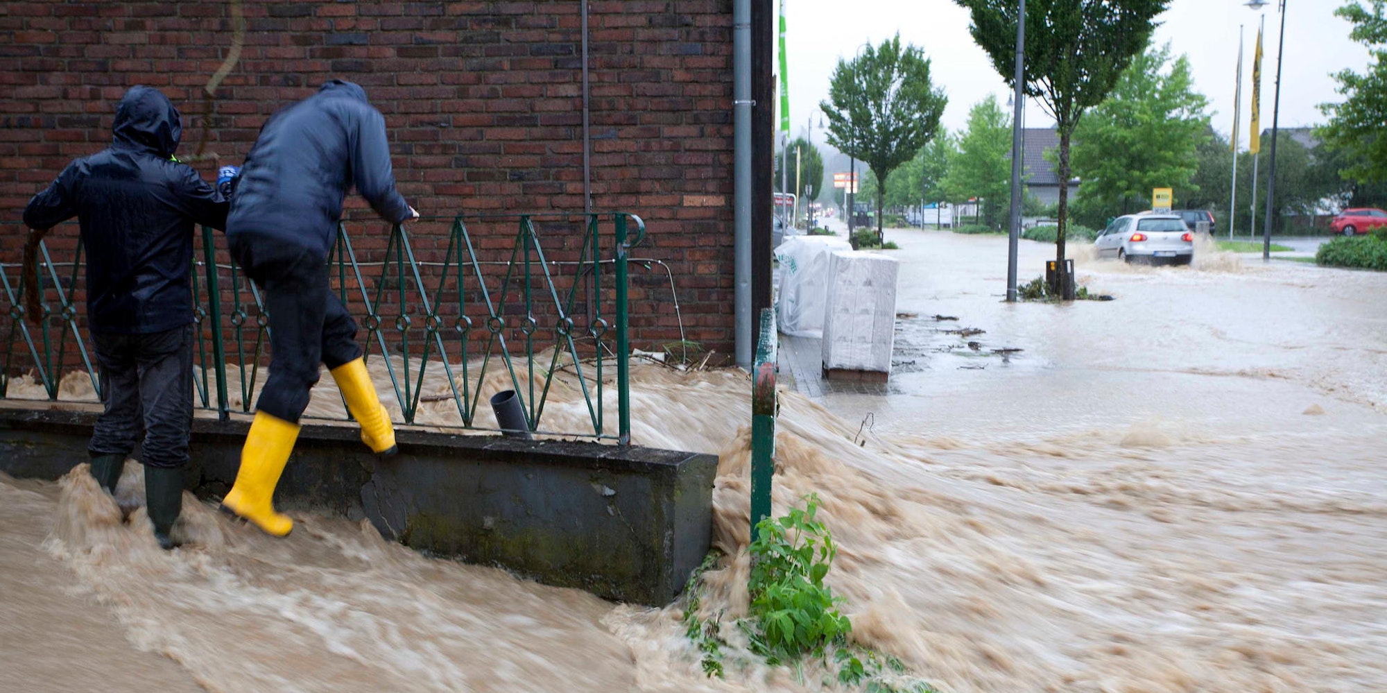 Das Hochwasser vom 14. Juli führte auch in Overath-Vilkerath zu schweren Schäden.
