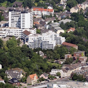 Über die Zukunft der Krankenhäuser im Kreis Rhein-Berg wird spekuliert. (Hier zu sehen: Das Marien-Krankenhaus)