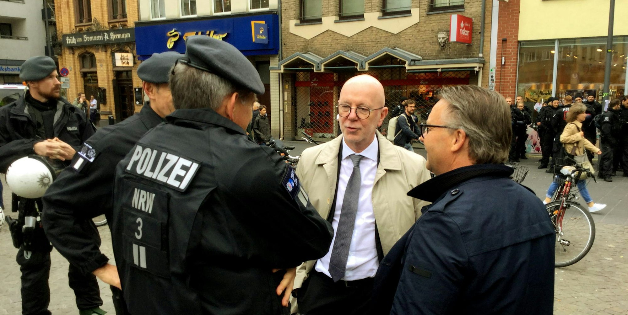 Polizeipräsident Uwe Jacob Kurden Demo 211019
