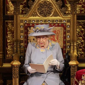 Queen Elizabeth 200521