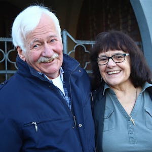 Freut sich nun auf den wohlverdienten Ruhestand: das Schleidener Busunternehmerpaar Mary und Franz Knips.