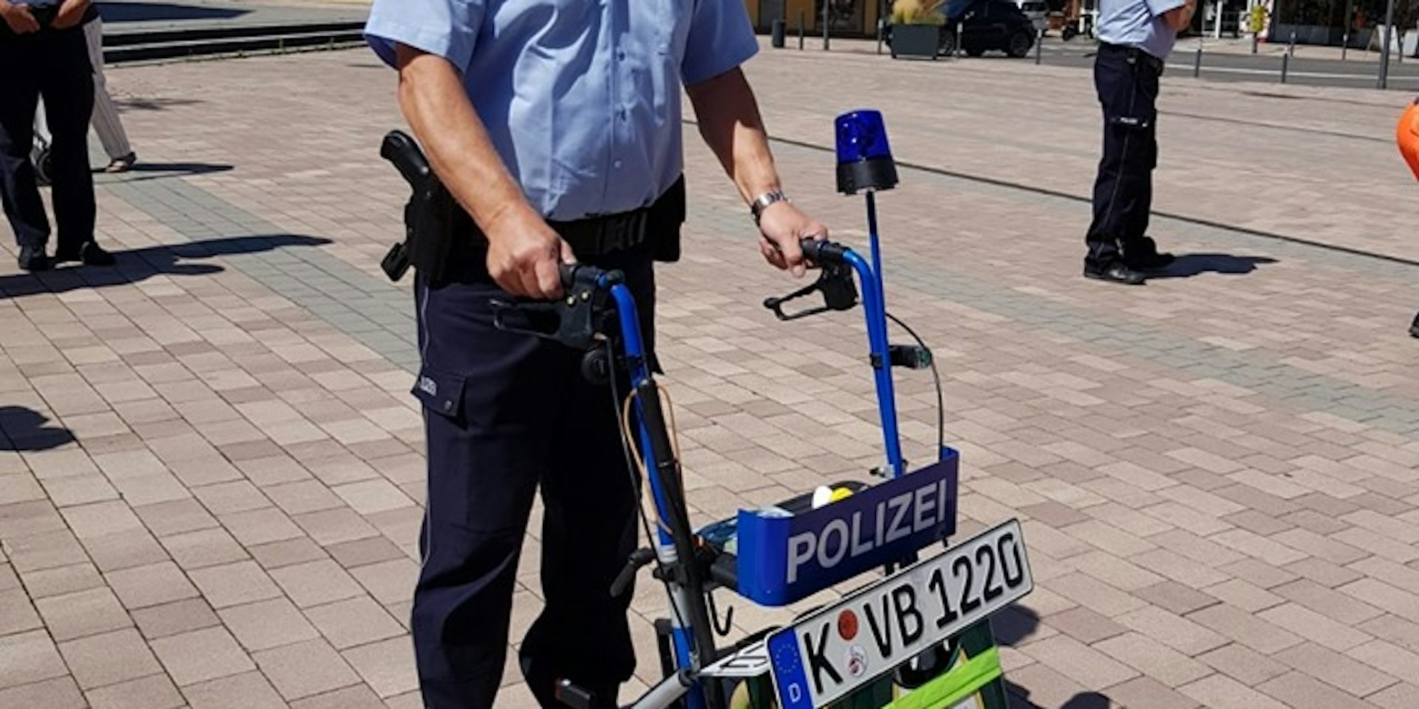 Bonn_Rollator-Polizei