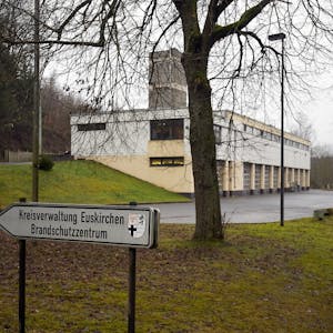 Seit Jahrzehnten ist das Brandschutzzentrum am Fuß des Schleidener Ruppenbergs beheimatet.