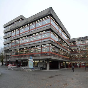 Stadtbibliothek am Neumarkt