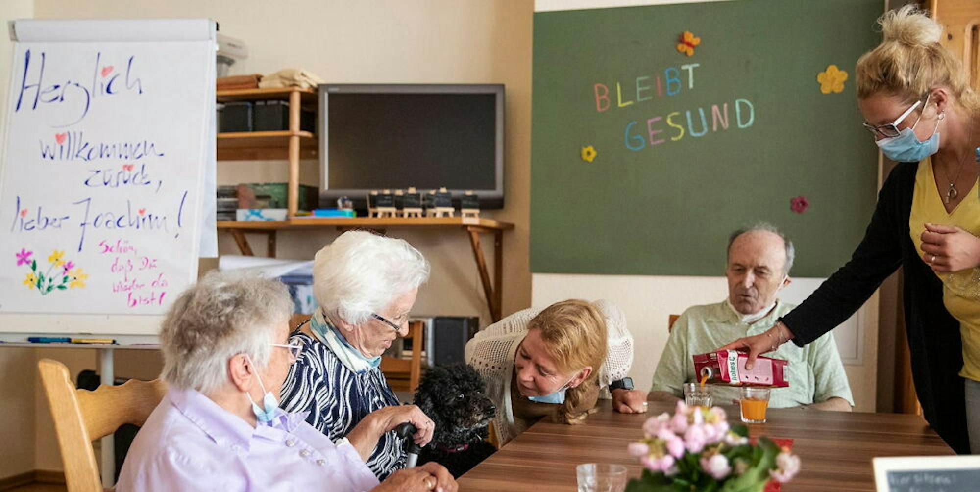 Die Notbetreuung der Senioren-Tagespflege bei der Caritas in Euskirchen findet derzeit im „Café Insel“ statt.