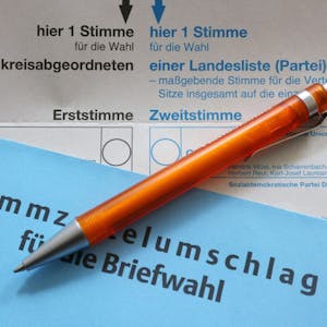 Bei der NRW-Landtagswahl am 15. Mai durften 16- und 17-Jährige noch kein Kreuzchen auf den Wahlscheinen machen. Das soll sich beim nächsten Mal ändern.