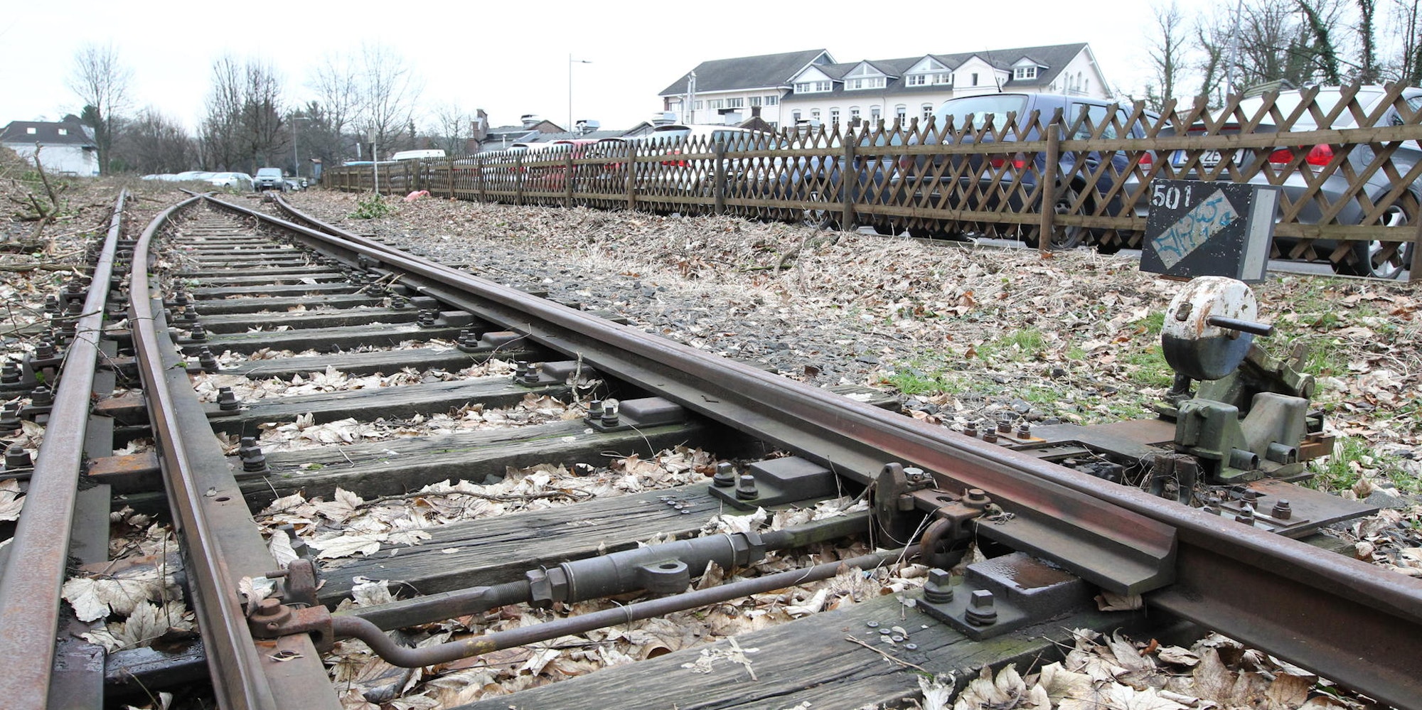 Der letzte Abschnitt der Aggertalbahn in Siegburg steht vor der Stilllegung, nachdem Kunde Siegwerk gekündigt hat.