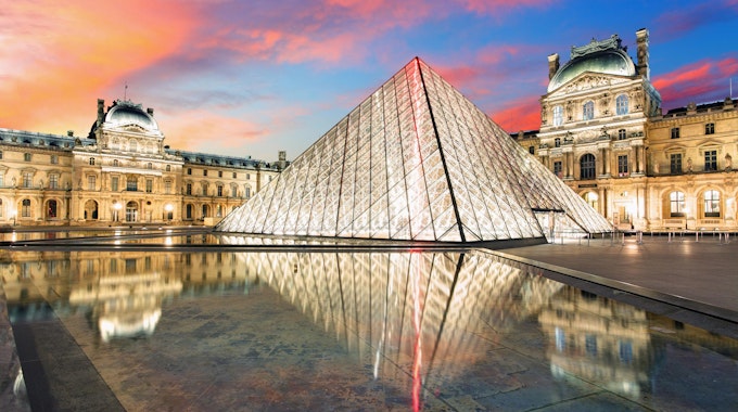 Louvre_Pyramide