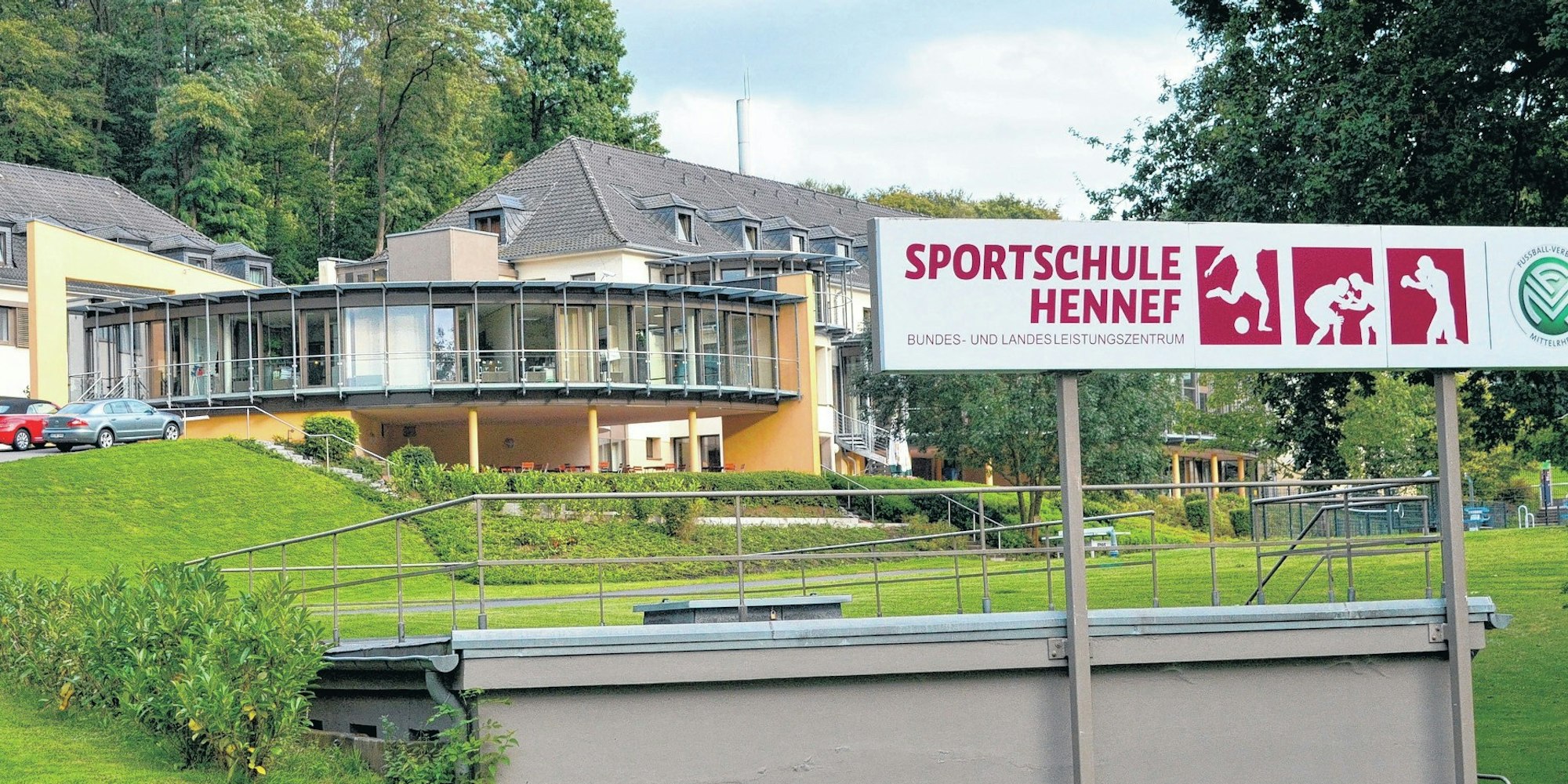 Der Trainer-Lehrgang des DFB wird ab 2021 nicht mehr in der Sportschule stattfinden, wo auch andere Verbände Leistungszentren unterhalten.