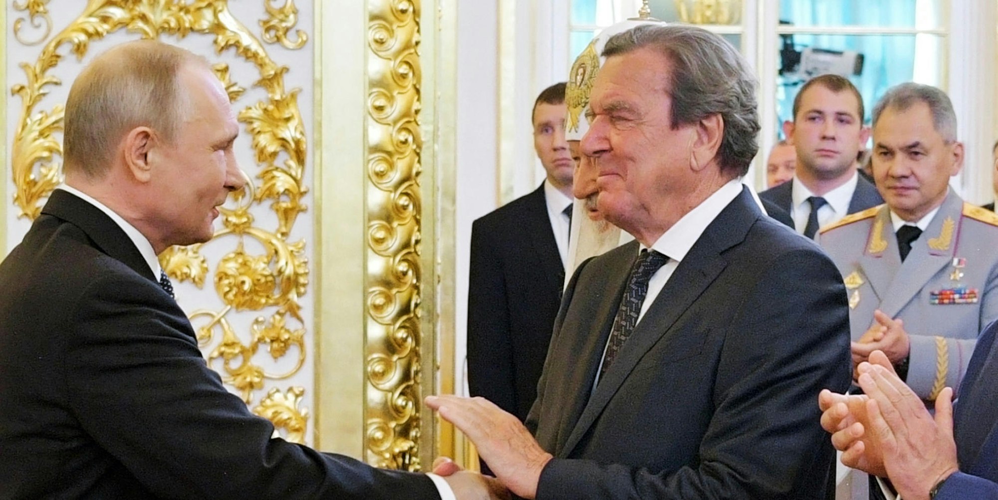 Schröder Putin Mai 2018