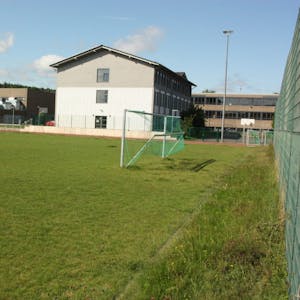 Ab Frühjahr will die TuS Mechernich auf dem Rasenplatz im Schulzentrum unter anderem die Meisterschaftsspiele ihrer Bezirksligamannschaft austragen.