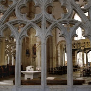 Der verwaiste Altar in die Kirche St. Maria im Kapitol.