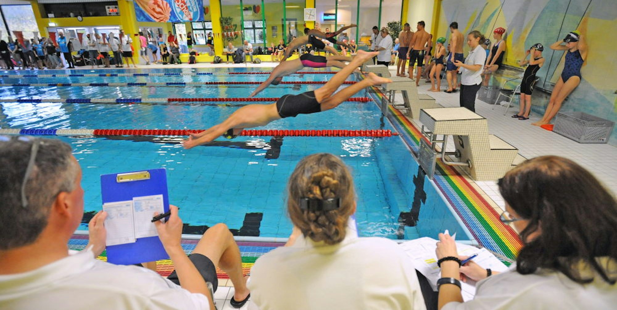 Mehr als 550 Einzelstarts wurden beim 24. Wettkampf des Leichlinger Schwimmvereins im Hallenbad absolviert.