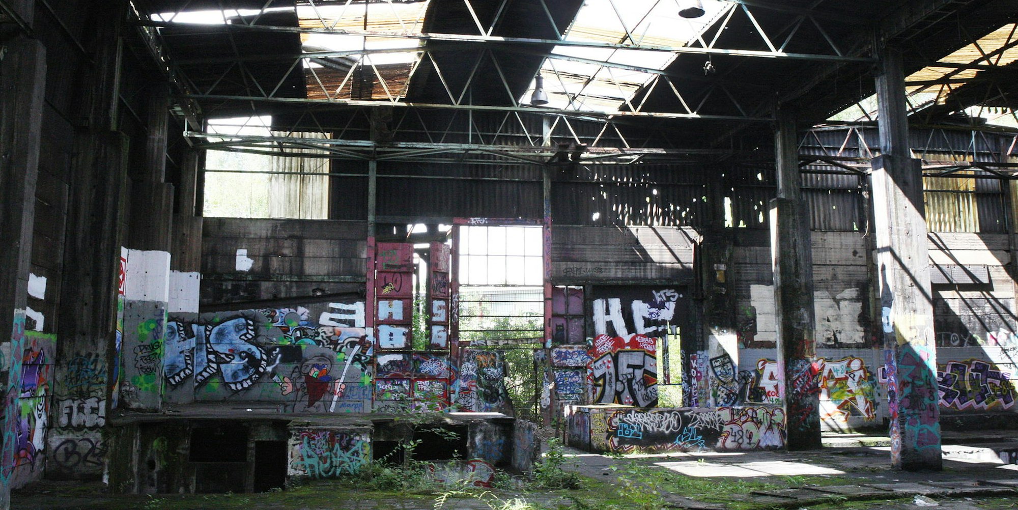 Auch als Foto-Kulisse wurden die Gießerei-Hallen der Firma Köttgen, genutzt. Dieses Jahr sollen sie abgebrochen werden.