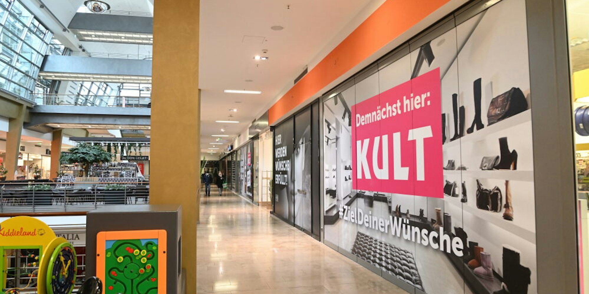 Aktuell wird auf der ersten Etage des Centers für die Filiale der Marke „Kult“ umgebaut.