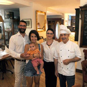 Familienbetrieb mit viel Qualitätsbewusstsein: Michele Lauricella Ninotta und Sarah Piras mit Baby, Maria und Marco Piras.