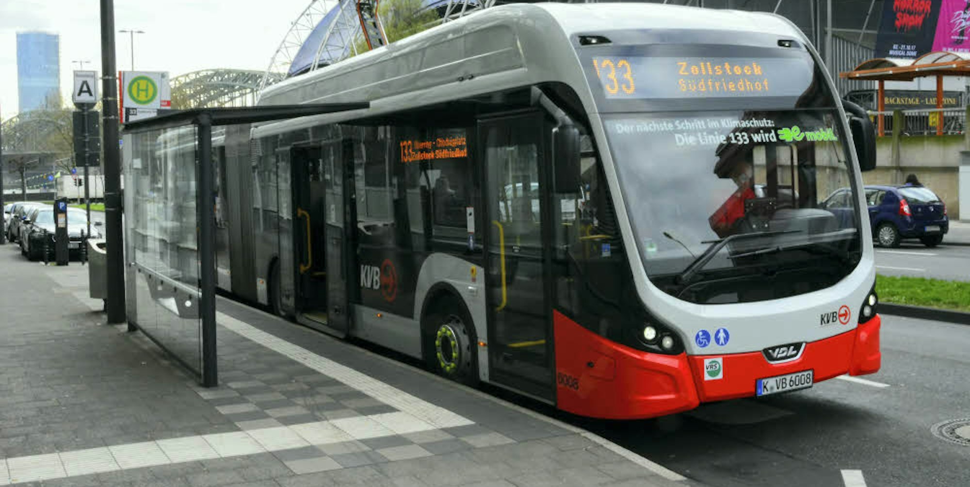 Ein Bus der KVB-Linie 133 (Symbolbild)