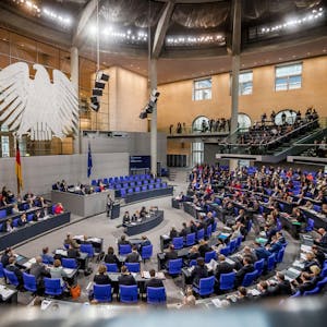 Bundestag dpa 100721