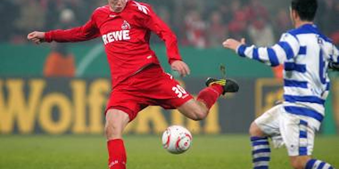 FC-Stürmer Simon Terodde bei seinem ersten Treffer für die Profis gegen Duisburg. (Bild: Dahmen)