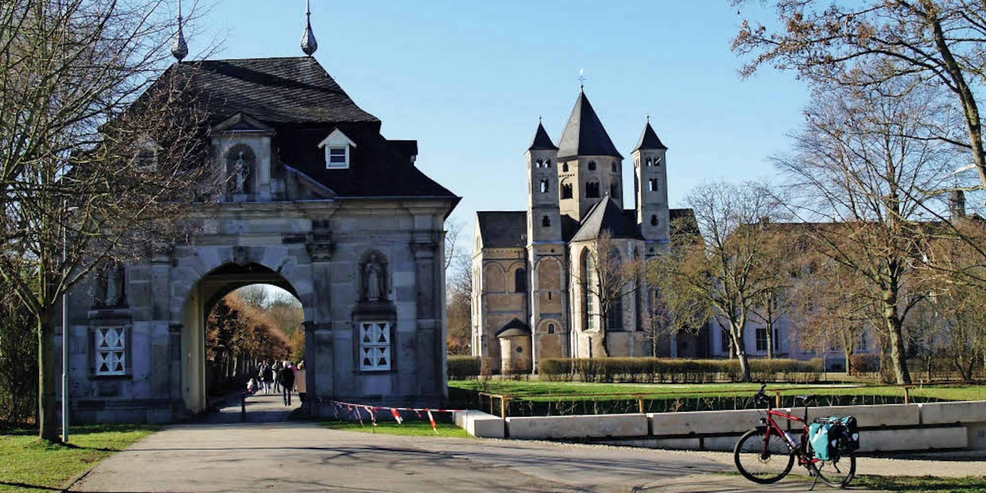Eine Etappe: Kloster Knechtsteden