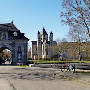 Eine Etappe: Kloster Knechtsteden