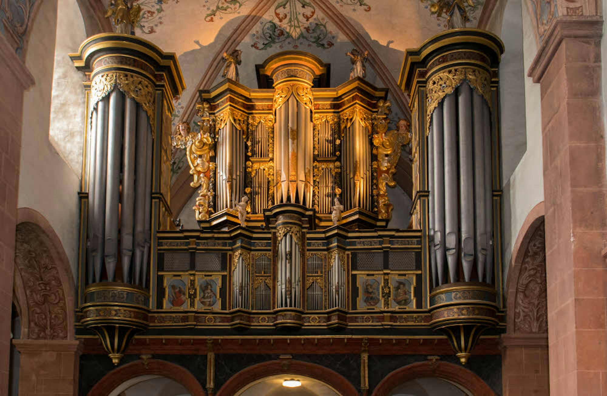 Nach beinahe 40 Jahren muss die König-Orgel in der Basilika restauriert und überholt werden.