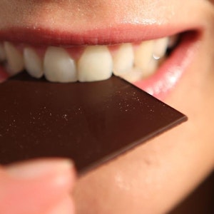 Wer mal etwas Schokolade isst, ernährt sich noch nicht ungesund.