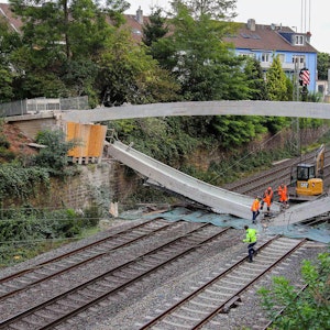 Brücke Wuppertal eingestürzt