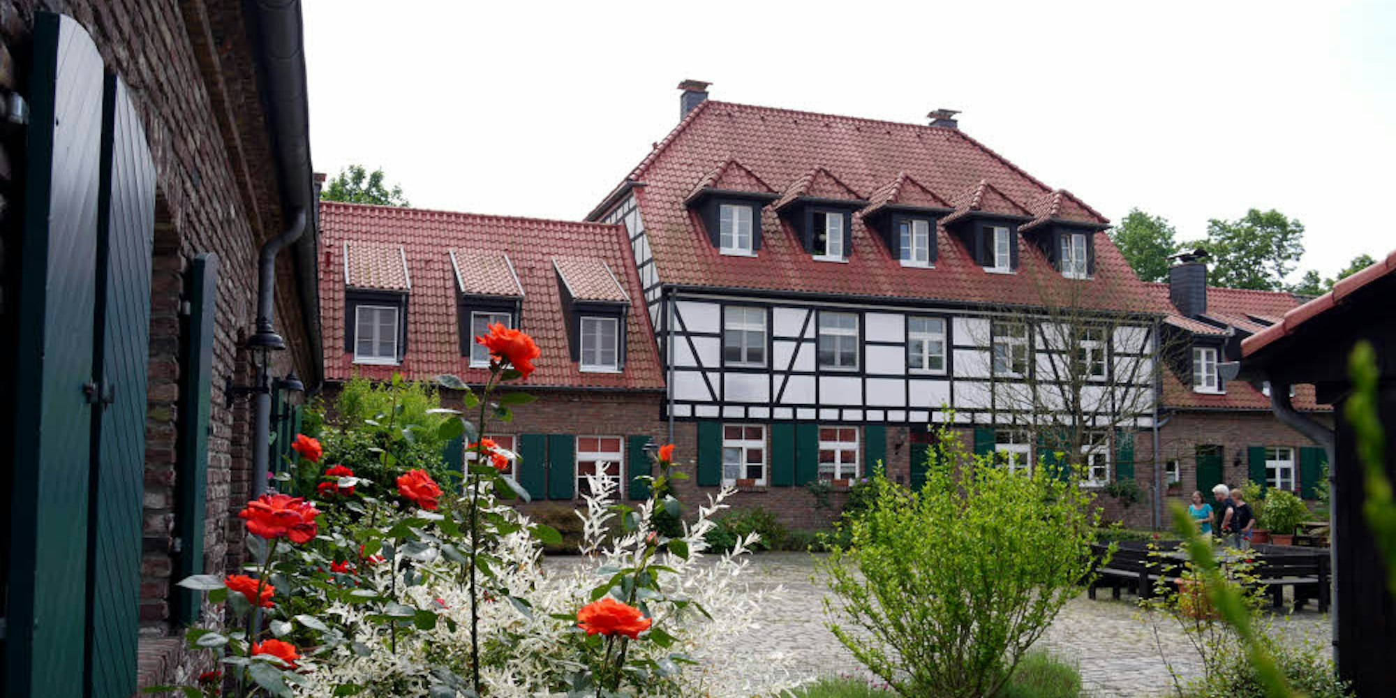 Der neu aufgebaute Gräfenhof in Brück.
