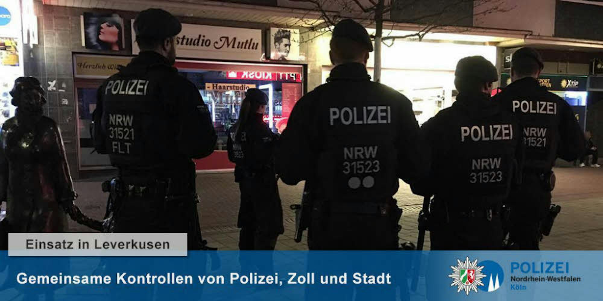 Schwerpunkt der Razzien von Polizei, Zoll und Stadt in Shisha-Bars in Leverkusen war die Bahnhofstraße in Opladen.