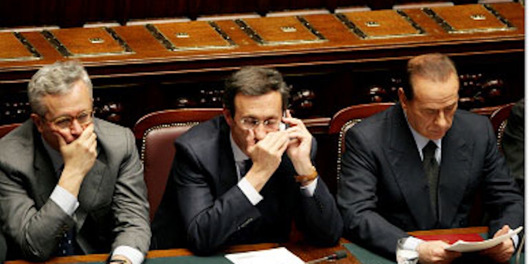 Italiens Ministerpräsident Berlusconi (r.) will den "Fall Sgrena" persönlich mit US-Präsident Bush klären.