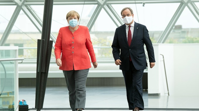 Angela_Merkel_Armin_Laschet