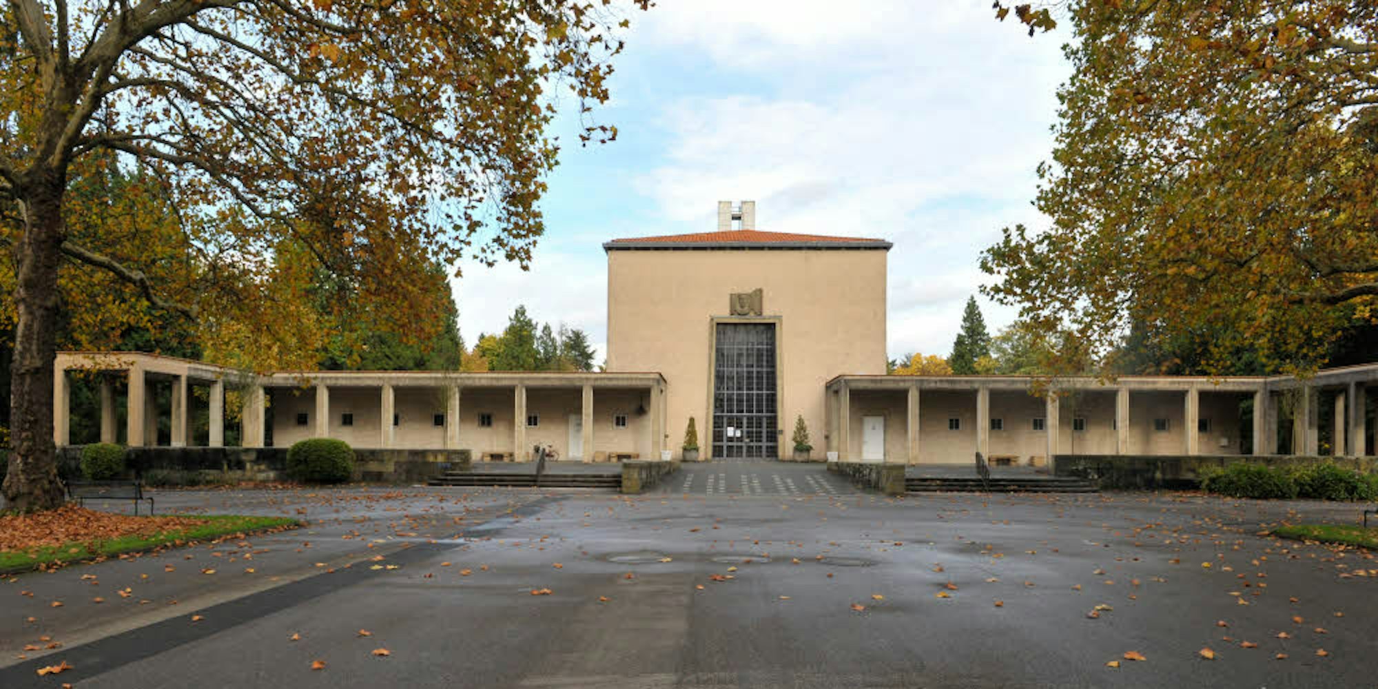 Gibt es eine Zukunft für das Krematorium in dem denkmalgeschützten Gebäude am Westfriedhof? Die Zweifel daran sind groß.