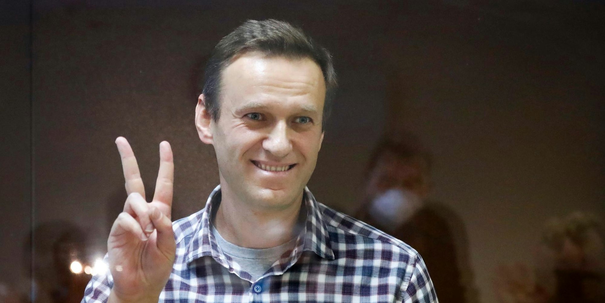 Nawalny Peace Zeichen
